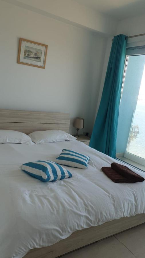 Flat 2 Blue Waves Apartment St. Paul's Bay Exterior photo